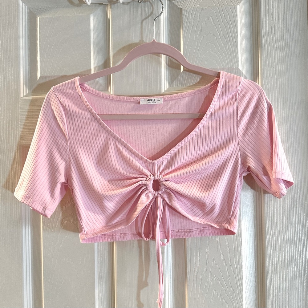 Super cute Ardene top in size medium. Never worn.